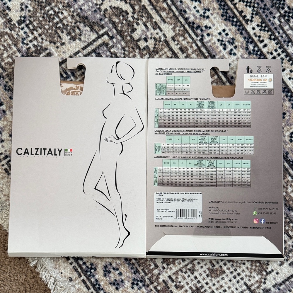 Two Calzitaly woman’s